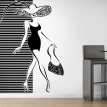 Decorare la silhouette donna mura