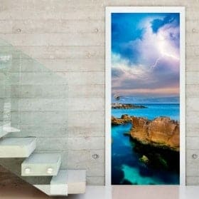 Vinili e adesivi per porte raggi in mare