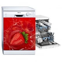 Vinili fragola nell'acqua per decorare una lavastoviglie