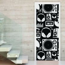 Vinile decorativo musica che decora porte e armadi