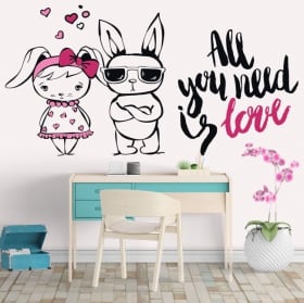 Vinile adesivo frasi All You Need Is Love