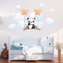 Vinile e adesivi per baby panda sull'altalena